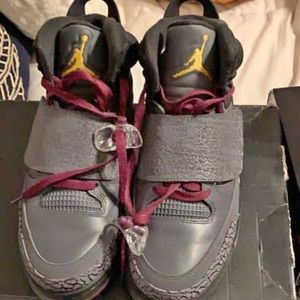 Jordan son of mars sneakers